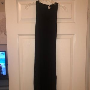 Black bodycon dress
